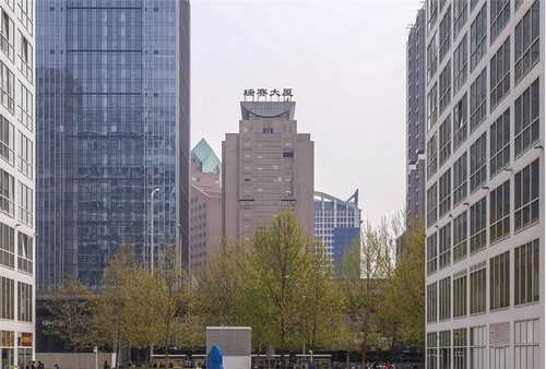 中国香港码头门式起重机维修厂家